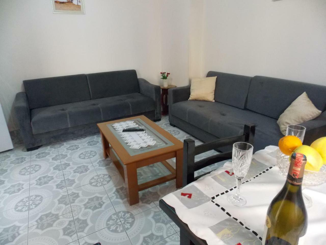 Apartment Dejvi Sarandë Exteriér fotografie