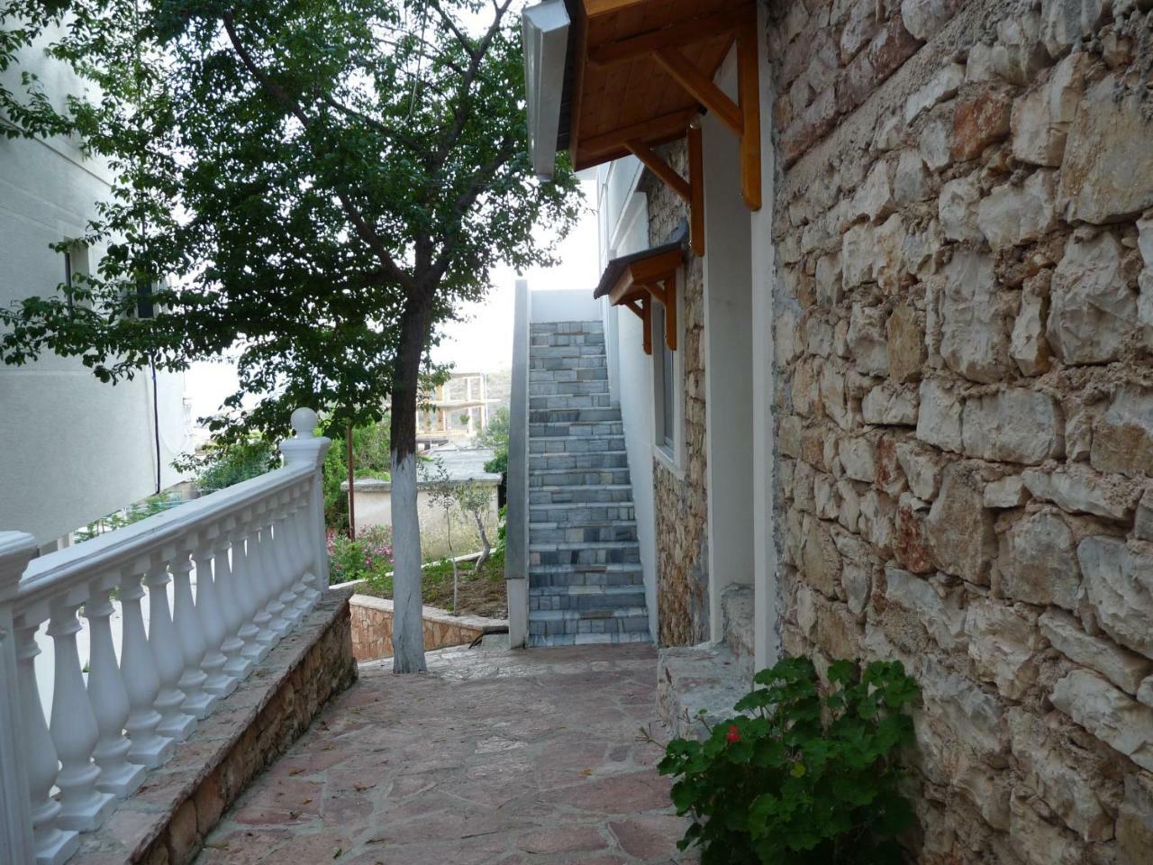 Apartment Dejvi Sarandë Exteriér fotografie