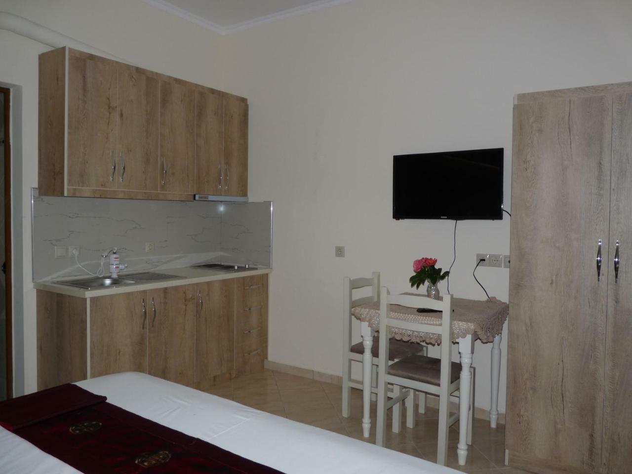 Apartment Dejvi Sarandë Exteriér fotografie