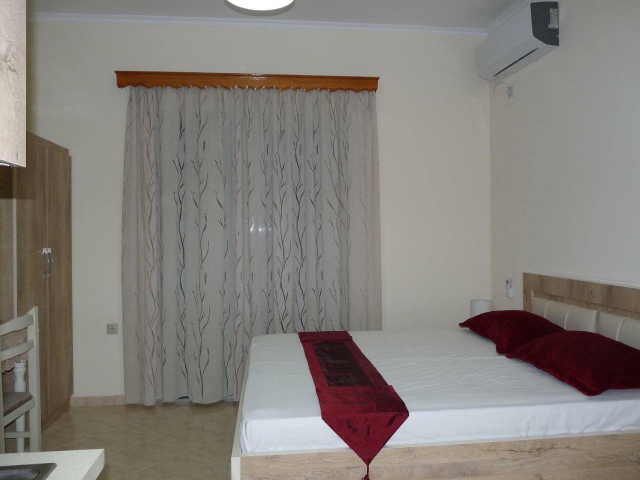 Apartment Dejvi Sarandë Exteriér fotografie